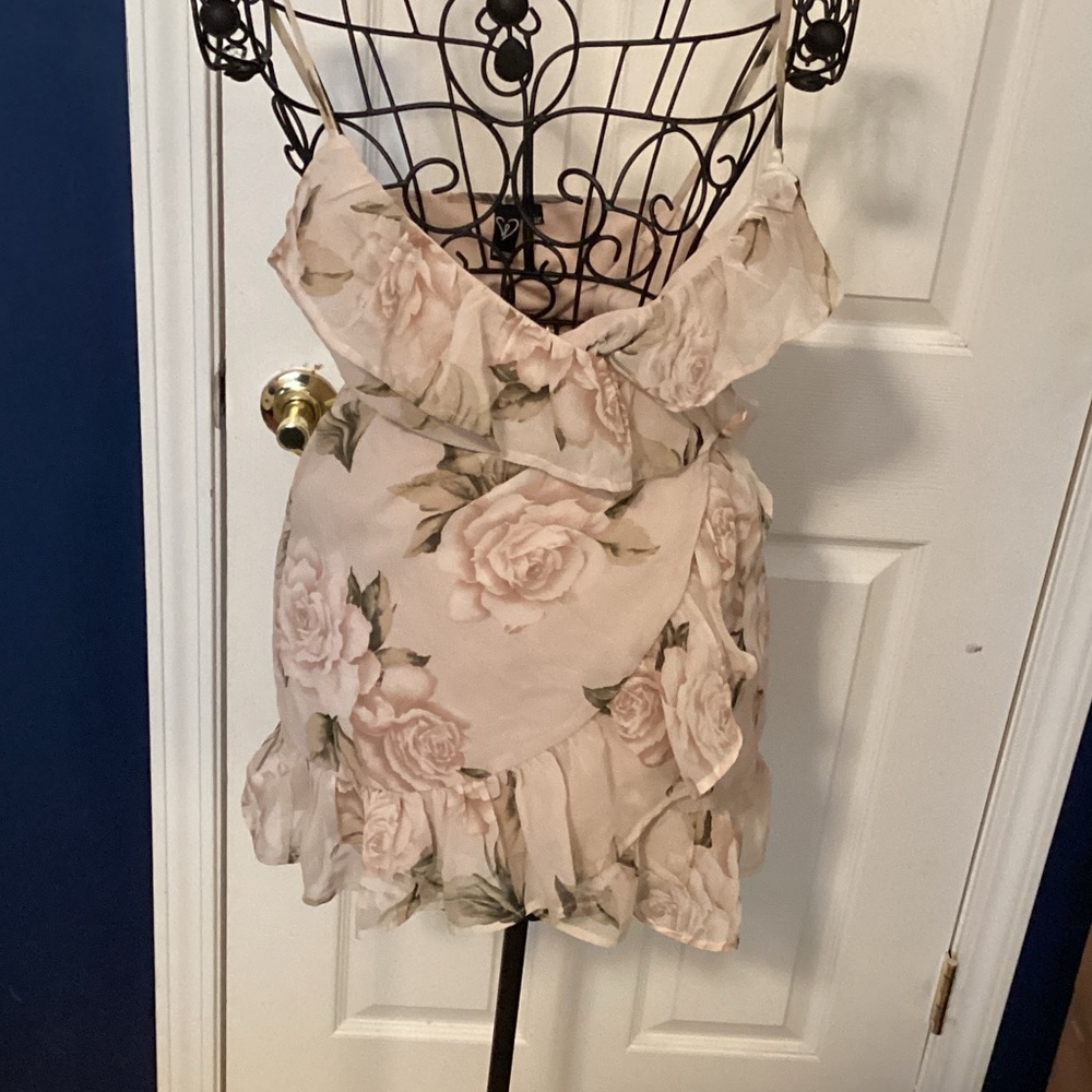 Floral Ruffle Wrap Crop Top in Light Blush